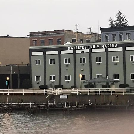 Manistee Inn & Marina Dış mekan fotoğraf